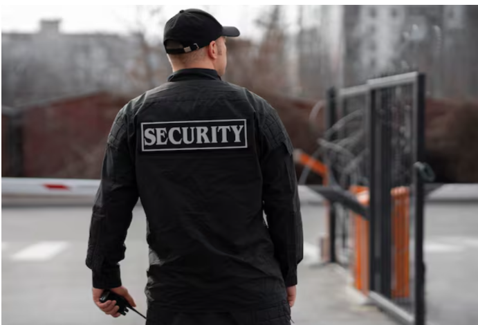 Essential Factors to Consider When Selecting Security Guard Services for Business Protection Essential Factors to Consider When Selecting Security Guard Services for Business Protection