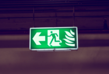 How Stairwell Signs Improve Building Safety During Emergencies